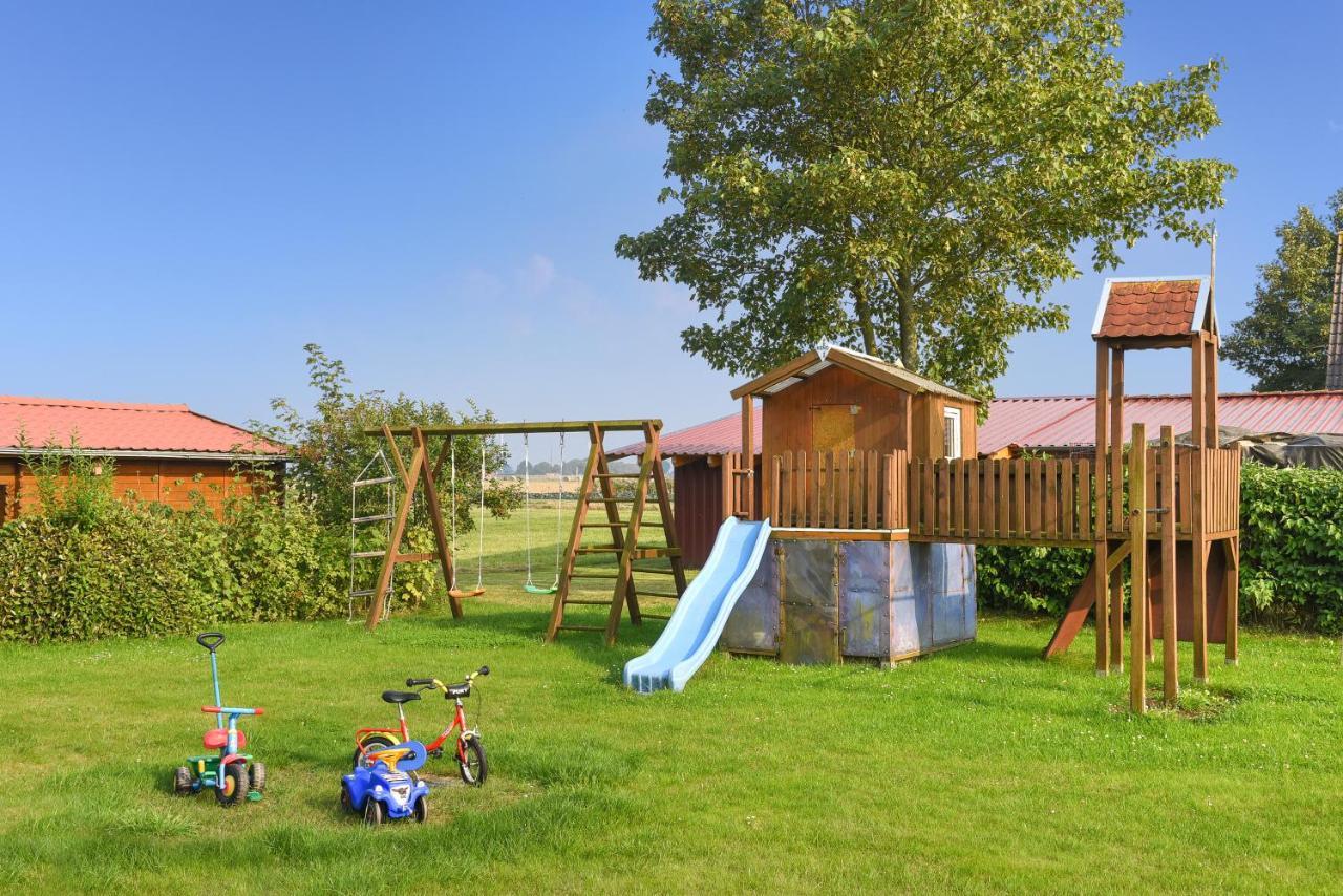 Ferienwohnungen Im Haus Flinthoern Neuharlingersiel Luaran gambar