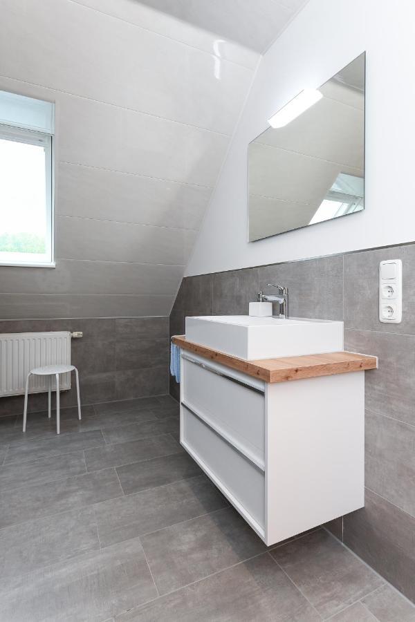 Ferienwohnungen Im Haus Flinthoern Neuharlingersiel Luaran gambar